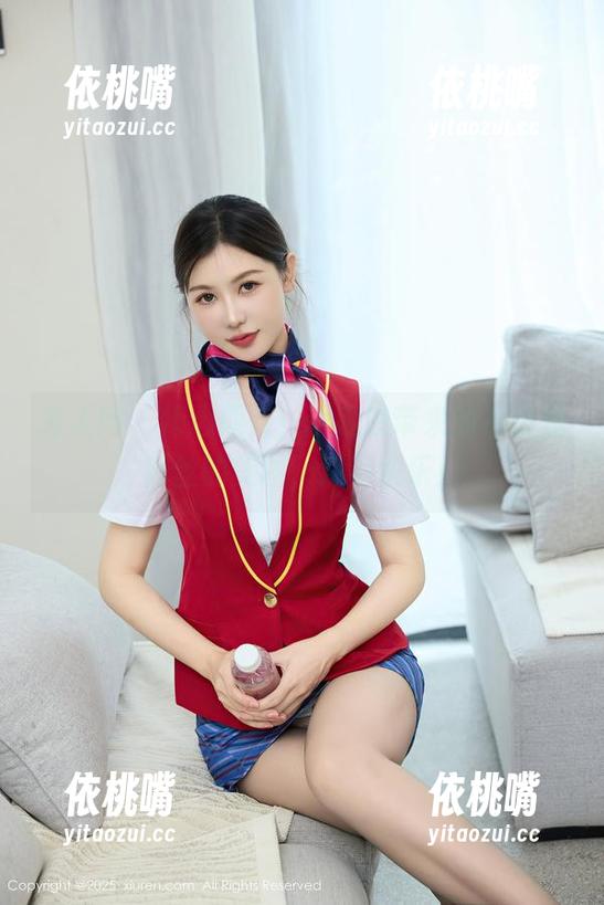 秀人网-谢晚晚 秀人网 - 捧心期待,谢晚晚带来的不仅是肉丝的美图,还有快乐!