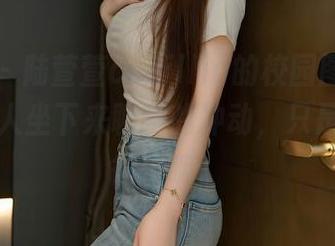 秀人网 – 陆萱萱cecillia的校园图包，真有种让人坐下来聊聊的冲动，只是坐不坐得住嘛。