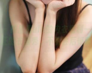 美媛馆 – 绮里嘉ula的内衣福利——原图真正的衣服秀，不看会后悔哦！
