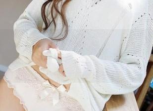 美媛馆 – 许诺sabrina不过是在海边玩耍的原图，壁纸请自重，别总给我bug！