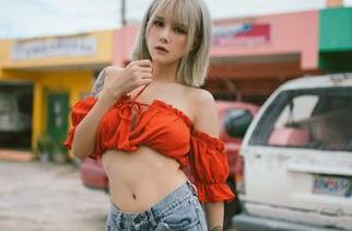 菠萝社 – 高清图集：看柳侑绮如何在泳装里变身玉藻前，真是……呃，没话说！