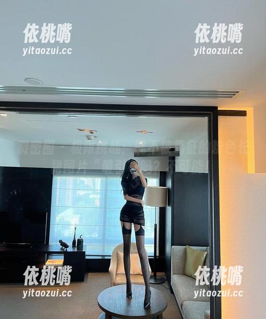葛征 微密圈 - 极限挑战:能不被葛征的粉色长裙图片“吸引”吗?不可能!