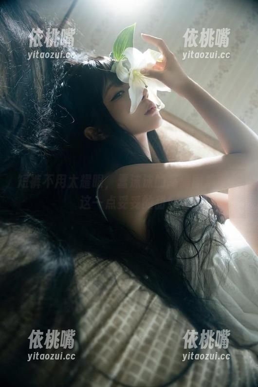 蠢沫沫 短裤不用太耀眼,蠢沫沫的高清图集就是这一点妥妥的甜!