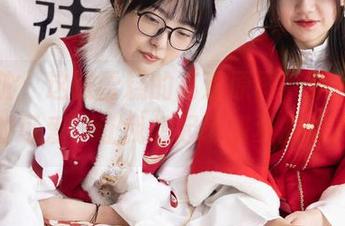袜啵啵 – 这张雪糕的高清原图，某种不可名状的可爱，让我想起了盛夏的冰淇淋。