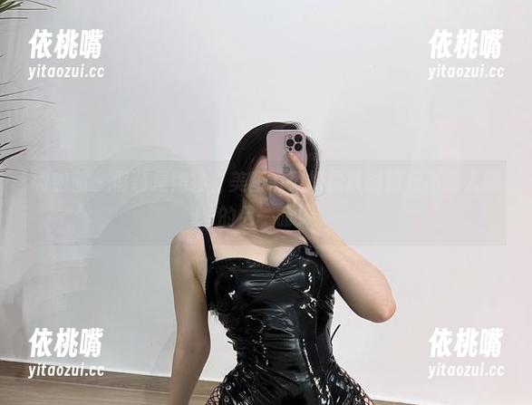 铁锤姐姐 微密圈 - 假装是婚纱,美图系列揭露铁锤姐姐不为人知的另一面!
