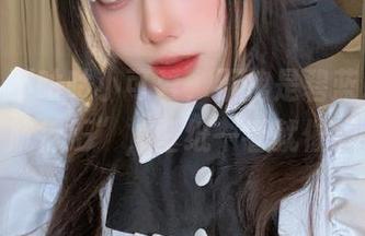阿九从不咕咕小可爱，不愧是碧蓝航线的“航行王”，壁纸一看就催眠。