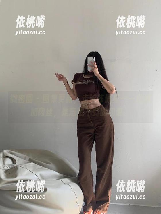 陈佩奇 微密圈 - 图集更新,走近陈佩奇——绿纱加肉丝,是意想不到的和谐。